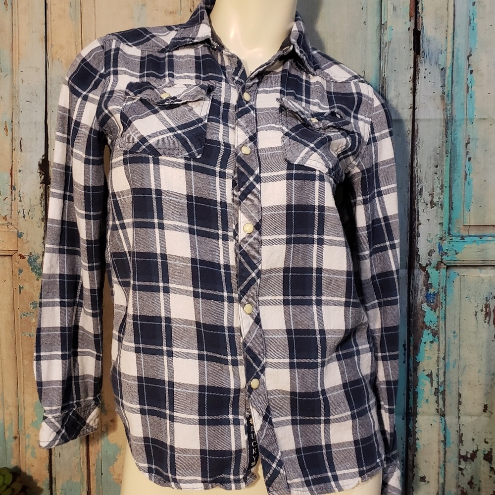 Lucky Brand 🍀blue plaid button down long sleeve